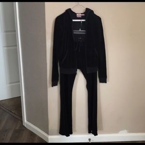 black juicy couture sweatsuit M Bottoms L top